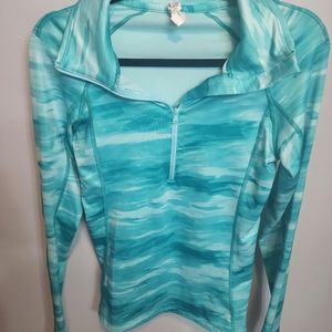 Under Armour shirt‎